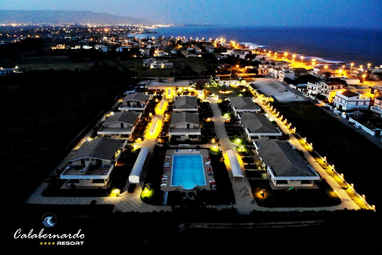 Calabernardo Resort Exterior photo