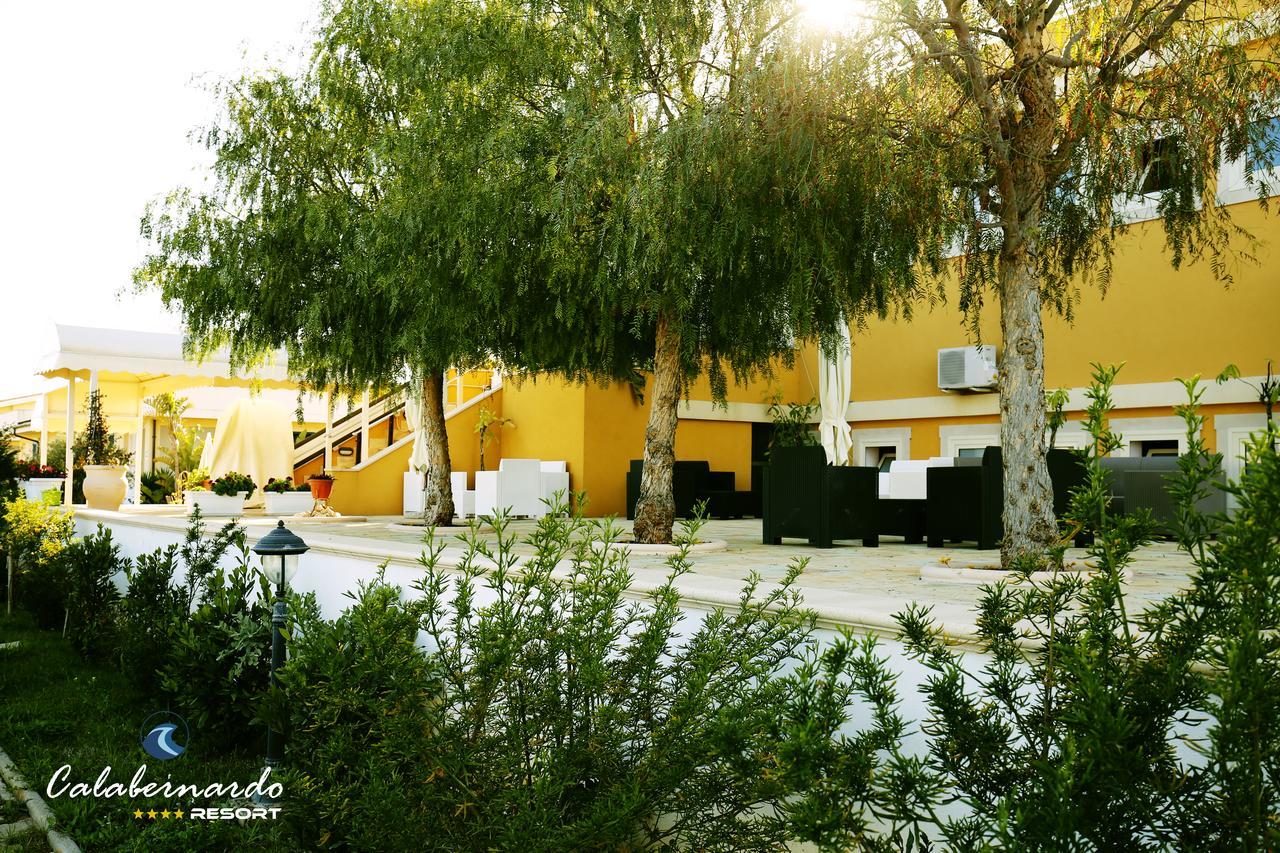 Calabernardo Resort Exterior photo