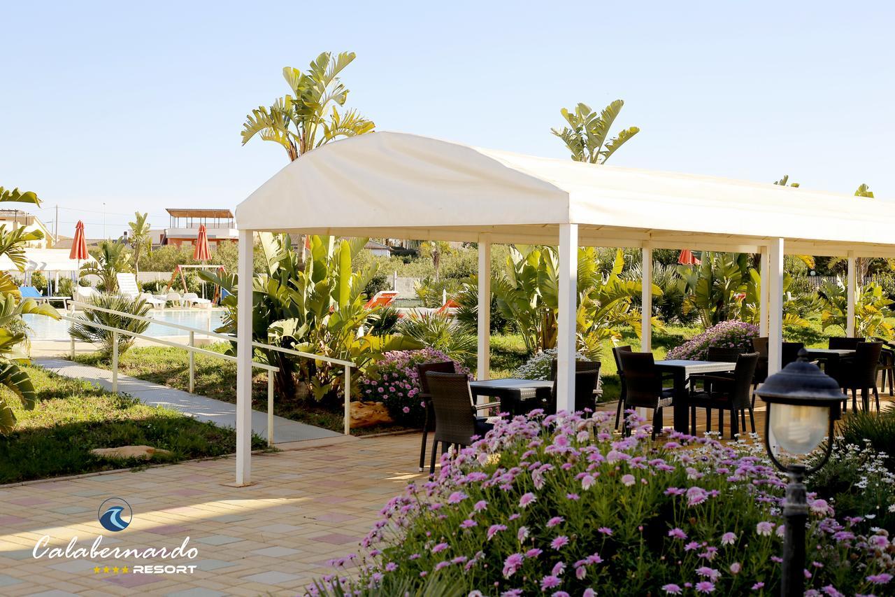 Calabernardo Resort Exterior photo