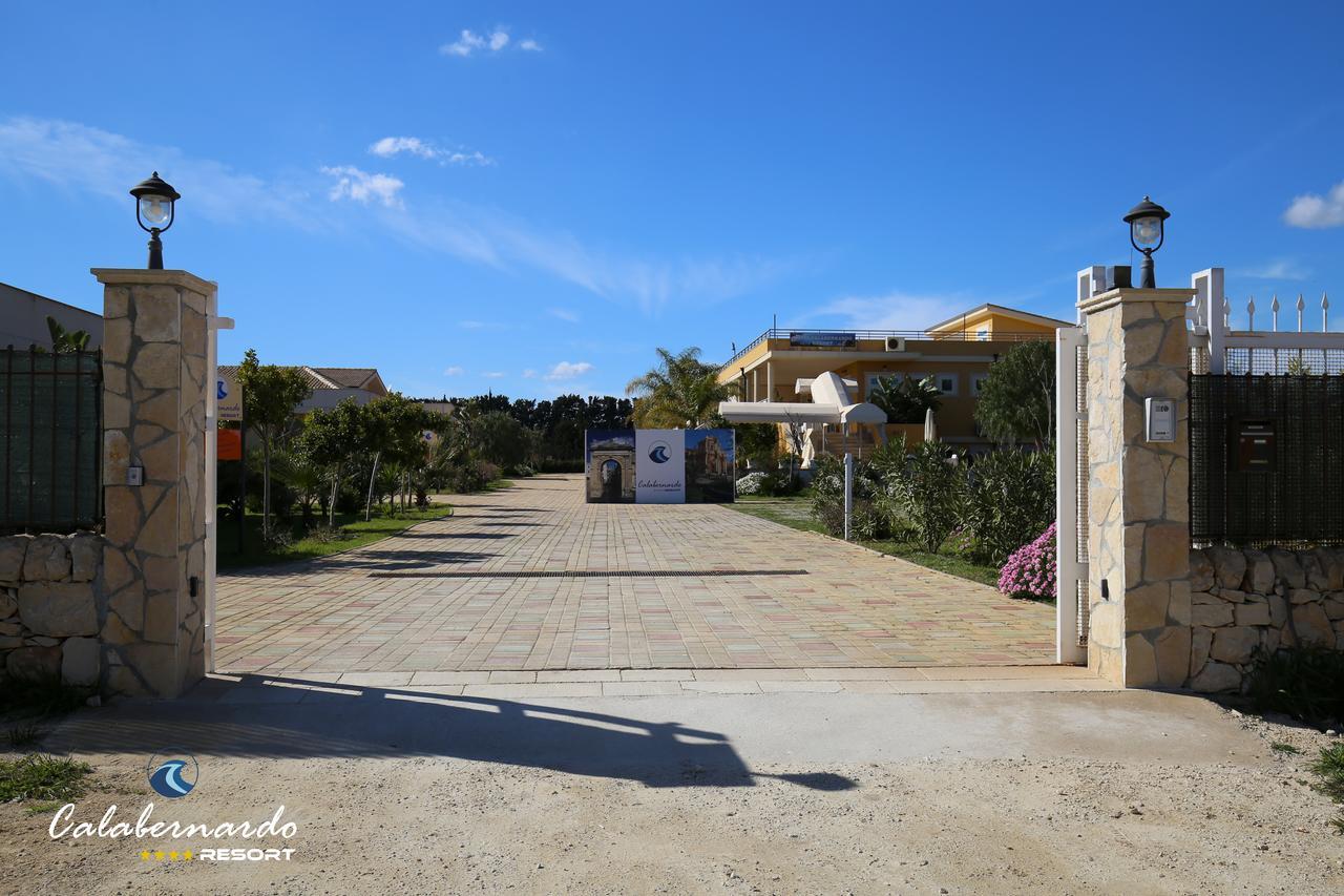 Calabernardo Resort Exterior photo