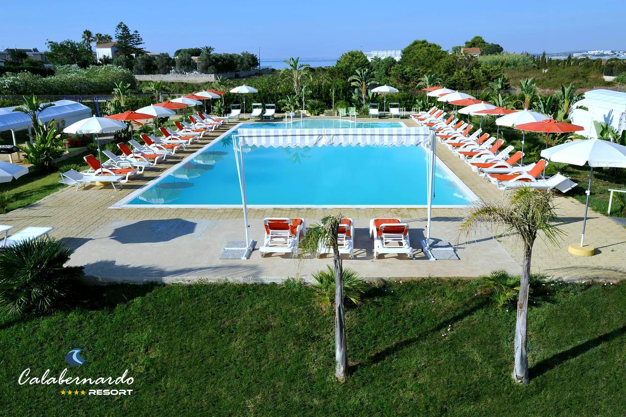 Calabernardo Resort Exterior photo