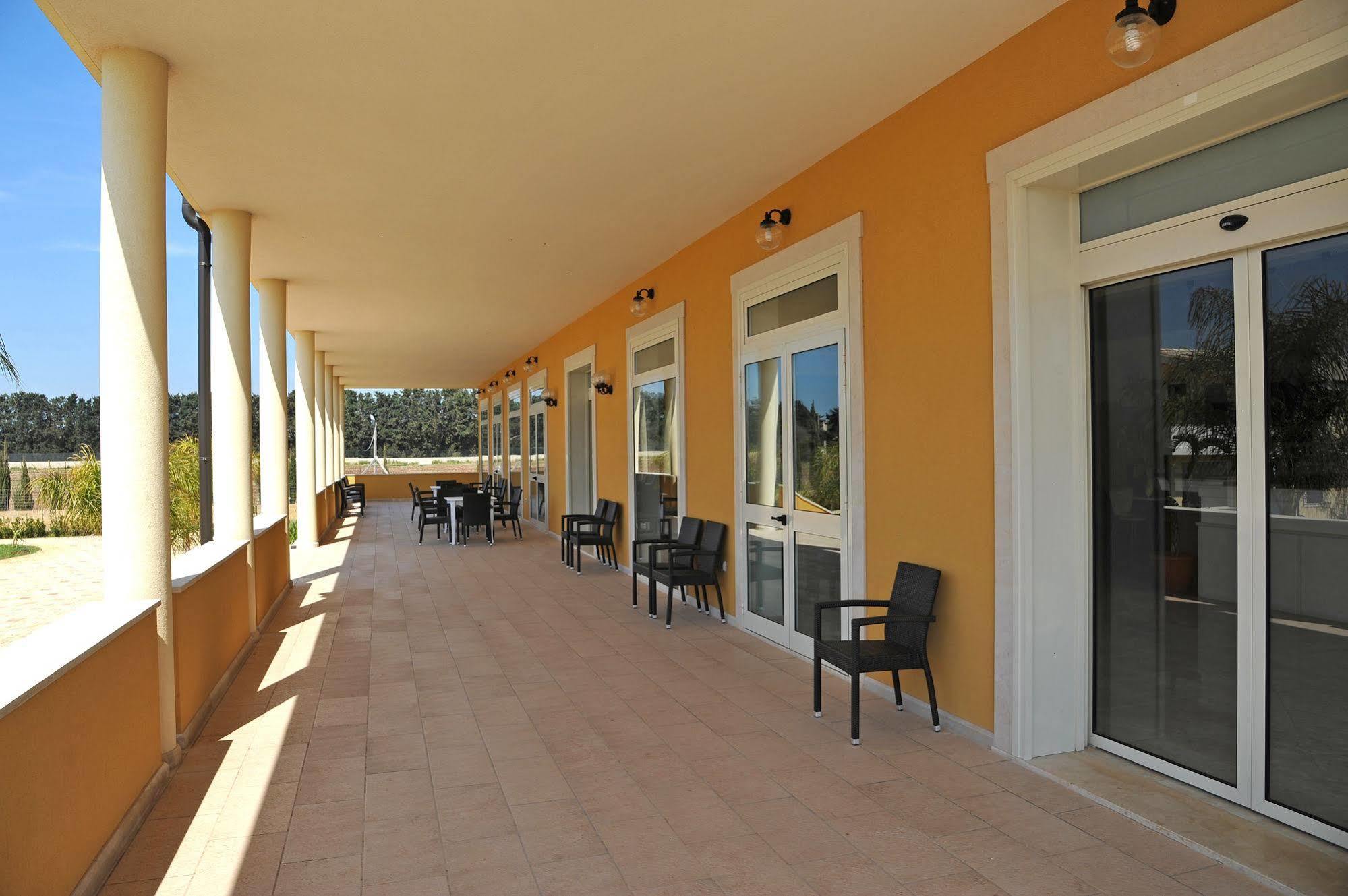 Calabernardo Resort Exterior photo