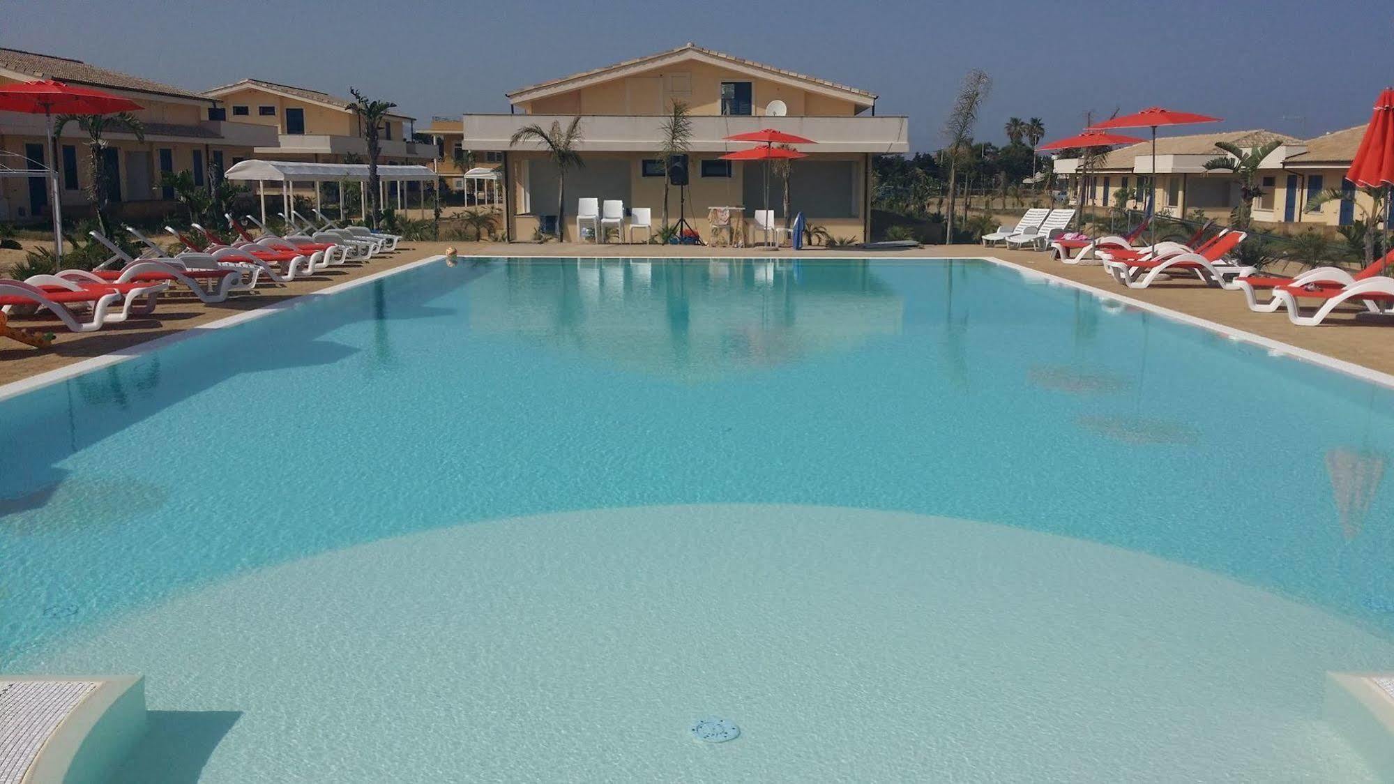 Calabernardo Resort Exterior photo