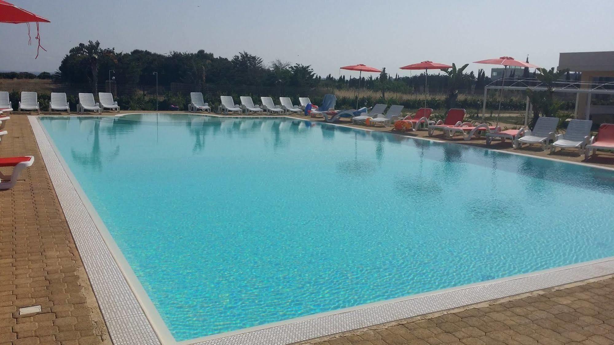 Calabernardo Resort Exterior photo