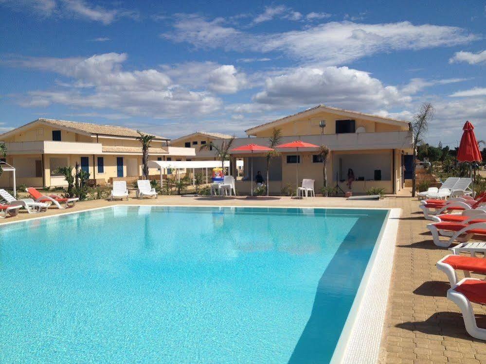Calabernardo Resort Exterior photo