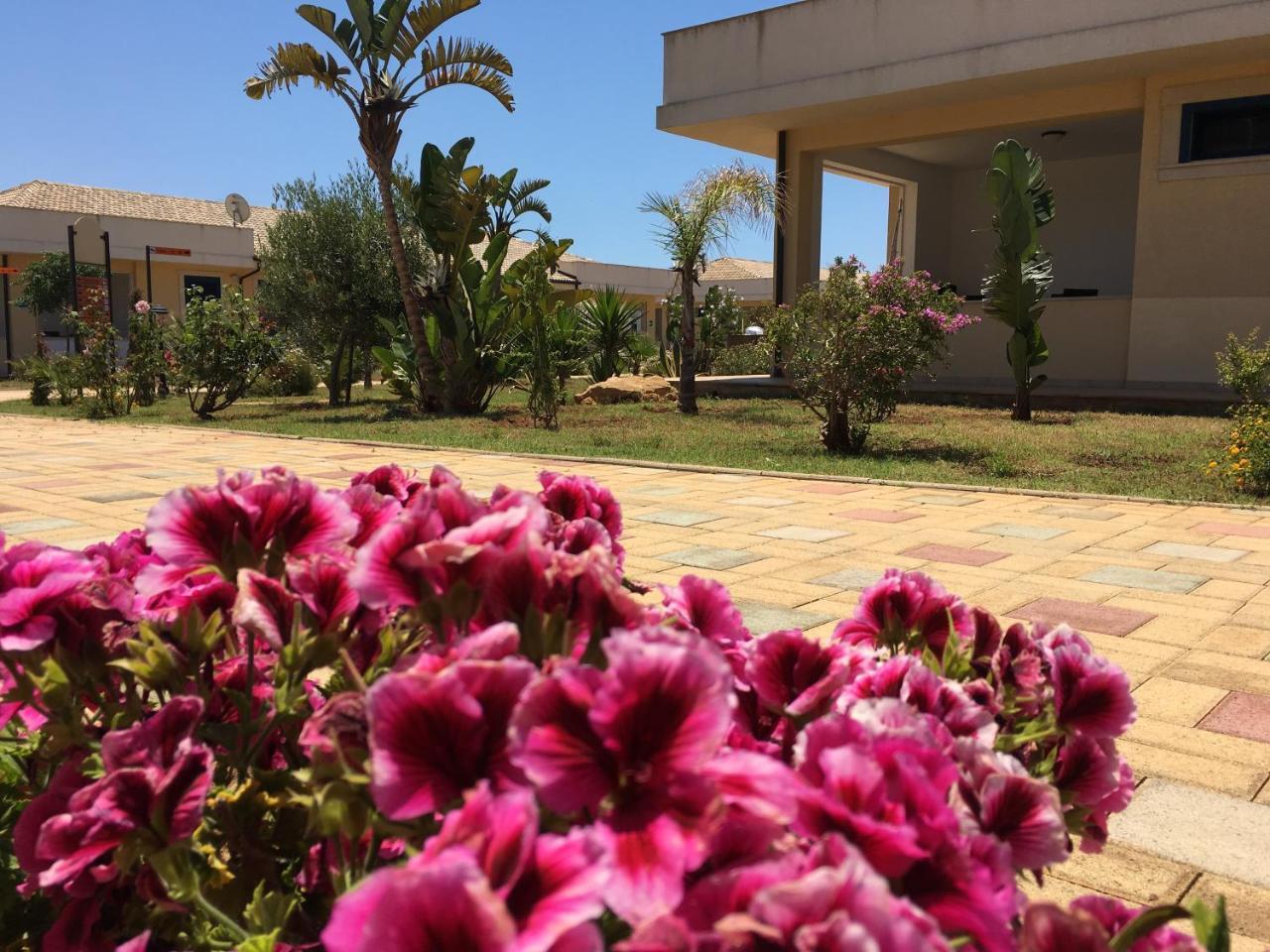 Calabernardo Resort Exterior photo